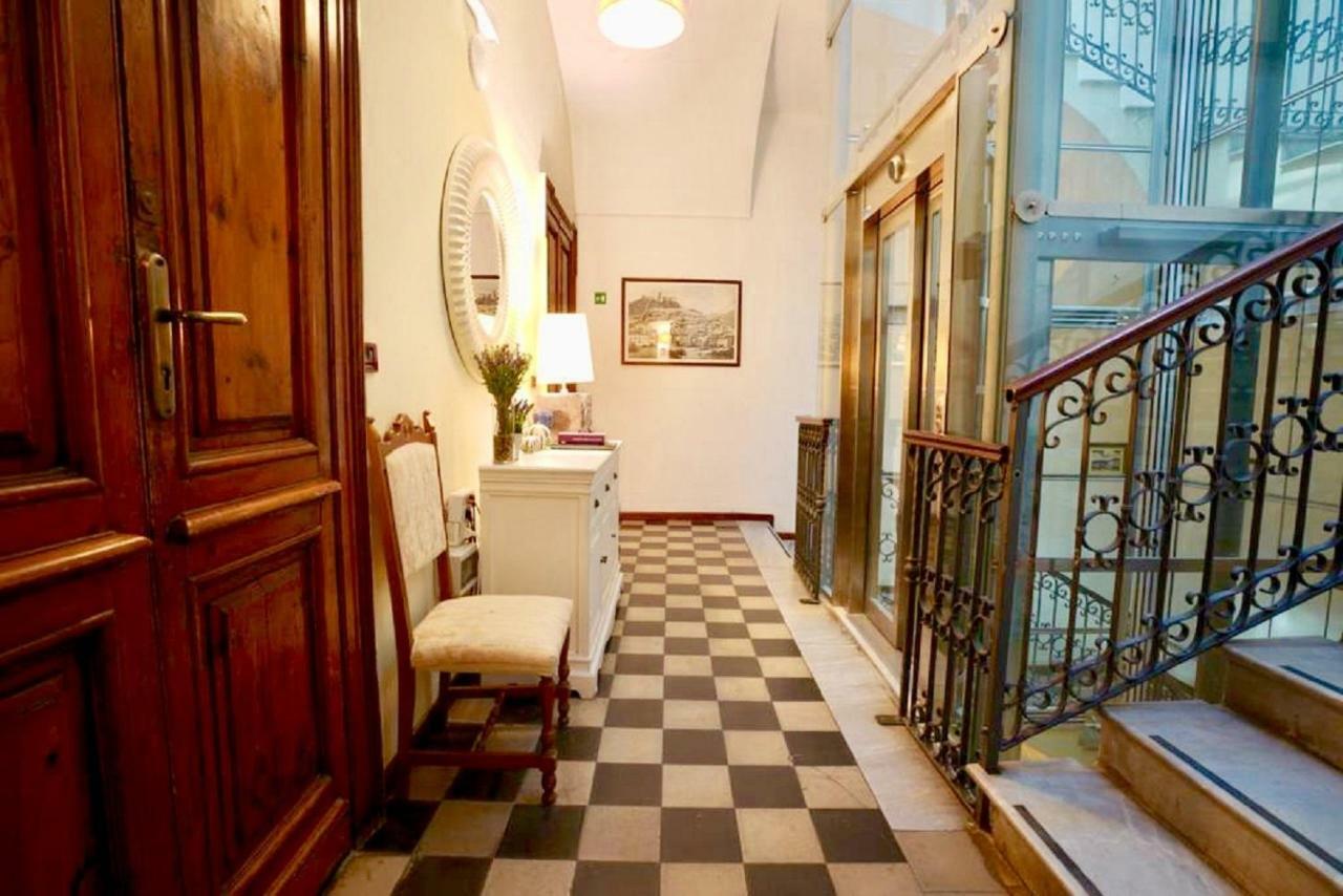 Palazzo Pischedda Hotel Bosa Exterior foto